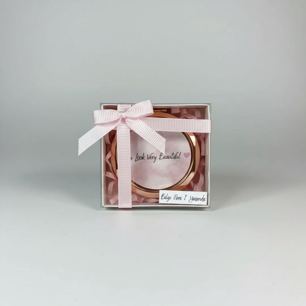 Miroir personnalisé mariage — cadeau invité élégant pratique | CréaBySana