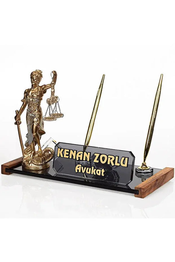 Plaque bureau avocat personnalisée Thémis — prestige | CréaBySana