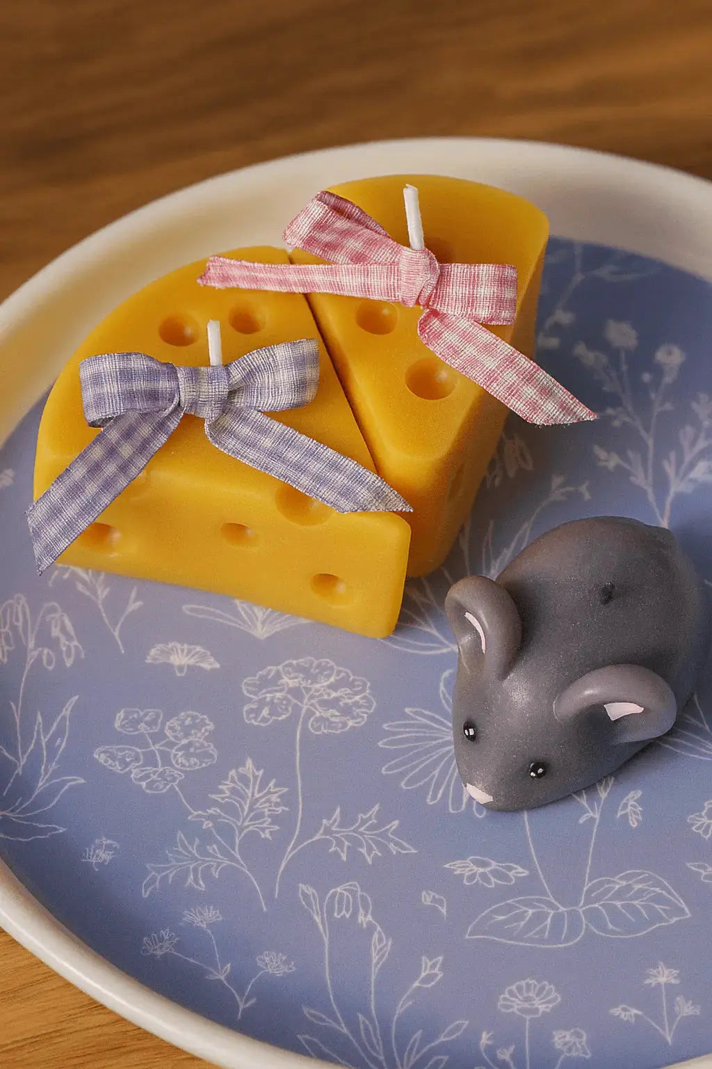 Bougie Forme Fromage avec Souris – Bougie décorative artisanale – Idée cadeau originale CréaBySana