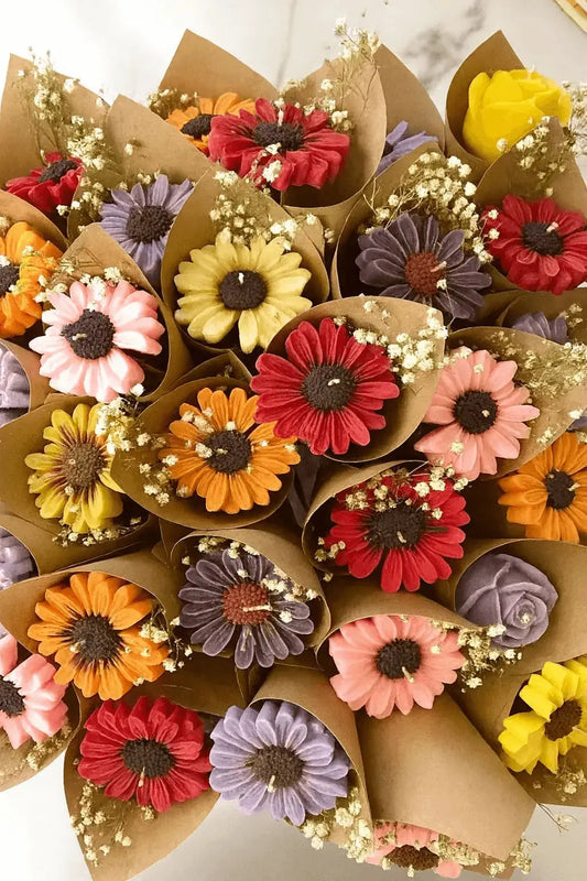 Bougies fleurs camomille – Cadeaux invités personnalisés et déco originale CréaBySana