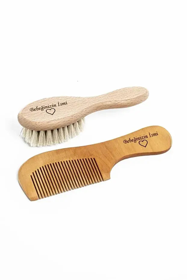 Brosse Personnalisée Bébé – Bois Naturel & Poils Doux | Cadeau Naissance Unique CréaBySana
