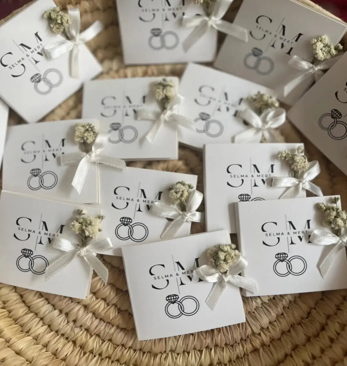 Carré chocolat personnalisé – Cadeau invité mariage, baptême & événements CréaBySana