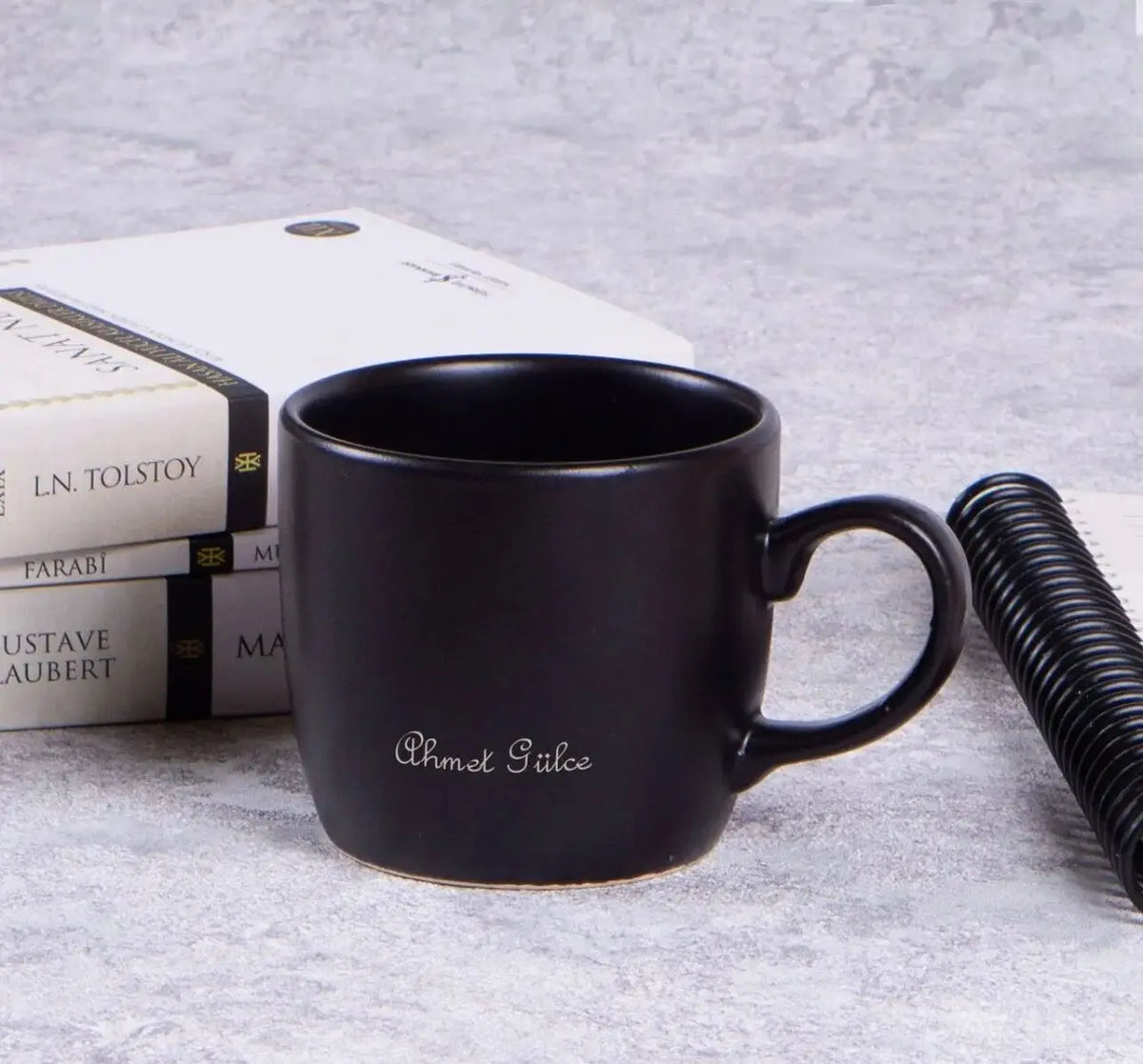 Coffret Cadeau Premium – Ensemble élégant avec mug, carnet, stylo & bouquet – Idéal pour offrir CréaBySana