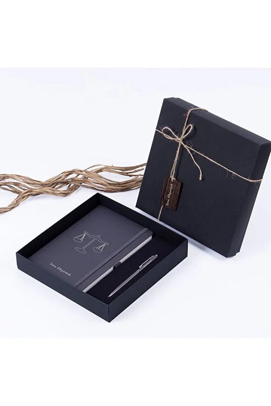 Coffret Cadeau pour Avocat – Carnet & Stylo Personnalisés dans un Coffret Élégant CréaBySana