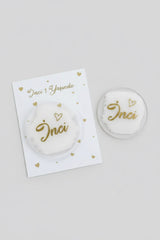 Magnet artisanal mariage 6cm — gravure logo texte personnalisé | Créa By Sana