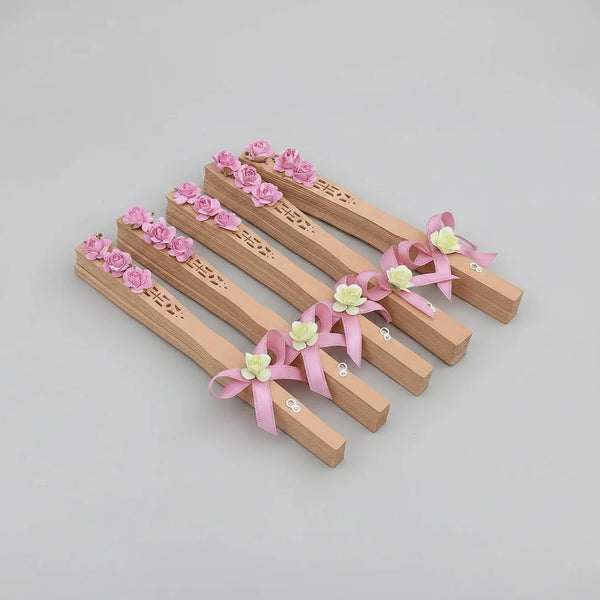Éventail bois élégant personnalisé — cadeau invité mariage | CréaBySana