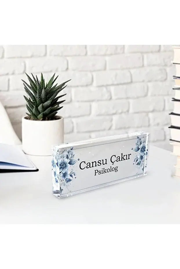 Plaque Acrylique Personnalisée – Plaque Nominative Bureau – Design Élégant et Transparent Gravé sur Mesure CréaBySana