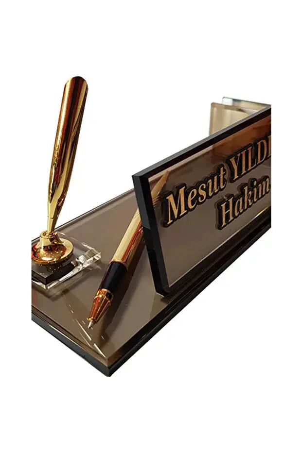Plaque Nominative Bureau Personnalisée – Verre Fumé avec Stylo Doré & Porte-Cartes CréaBySana