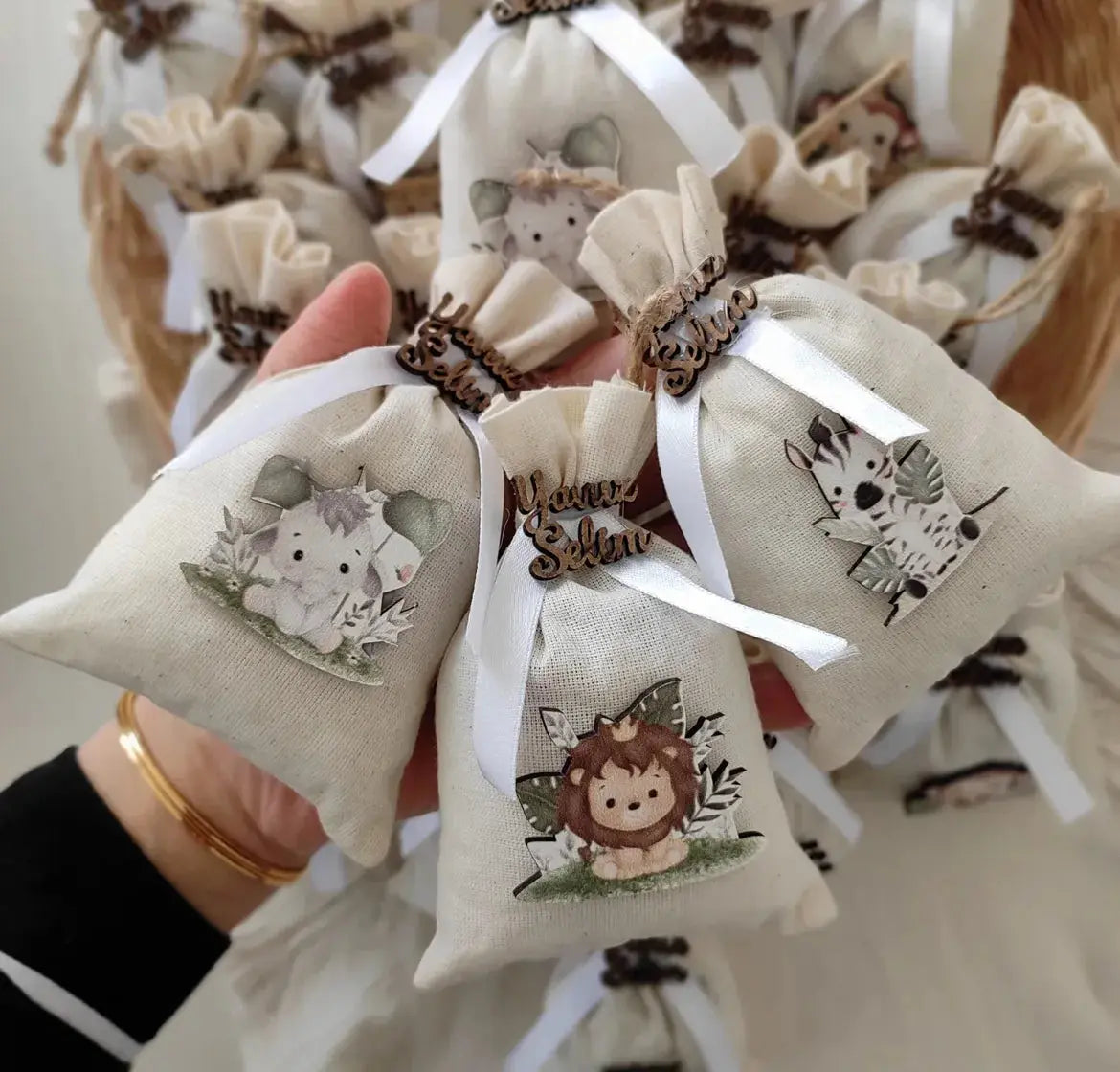 Sachet de lavande personnalisé – Cadeaux invités mariage, baptême ou anniversaire CréaBySana