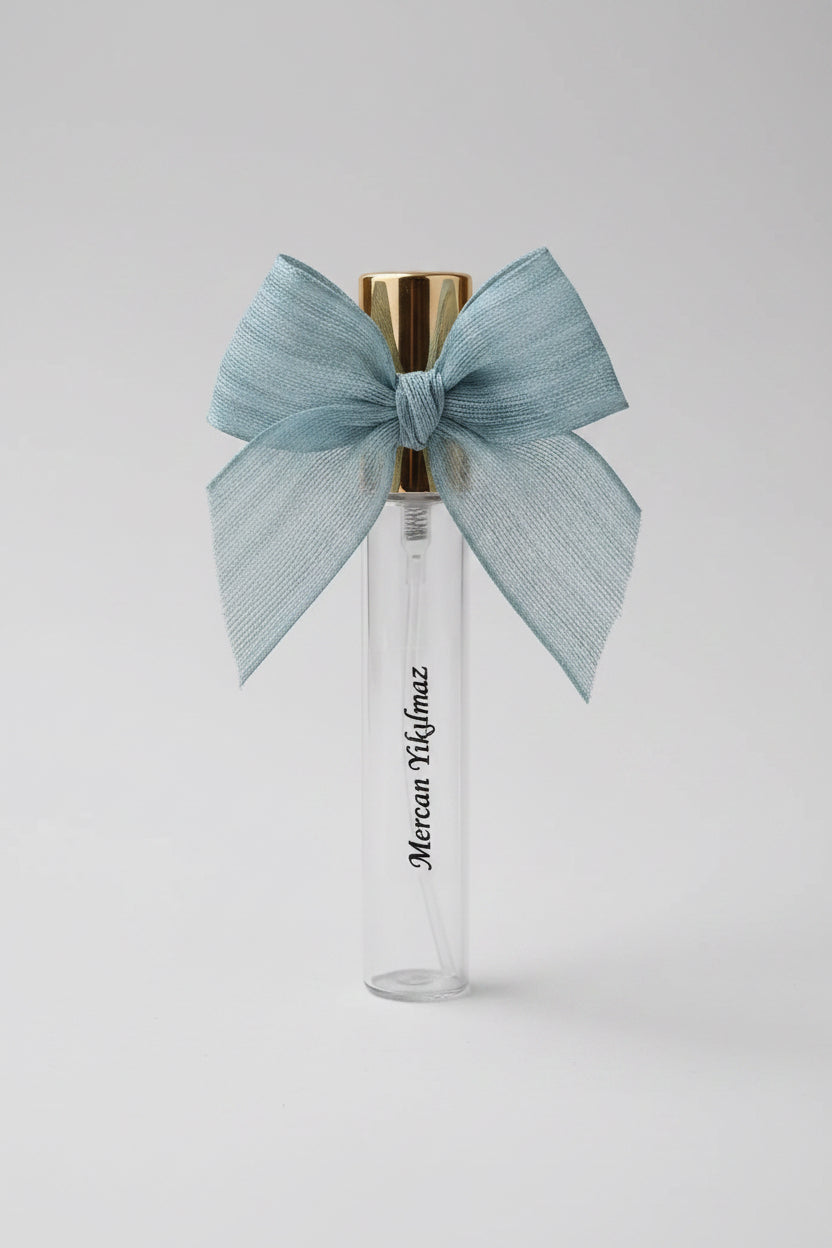 Mini parfum cadeau invité mariage personnalisé élégant | CréaBySana