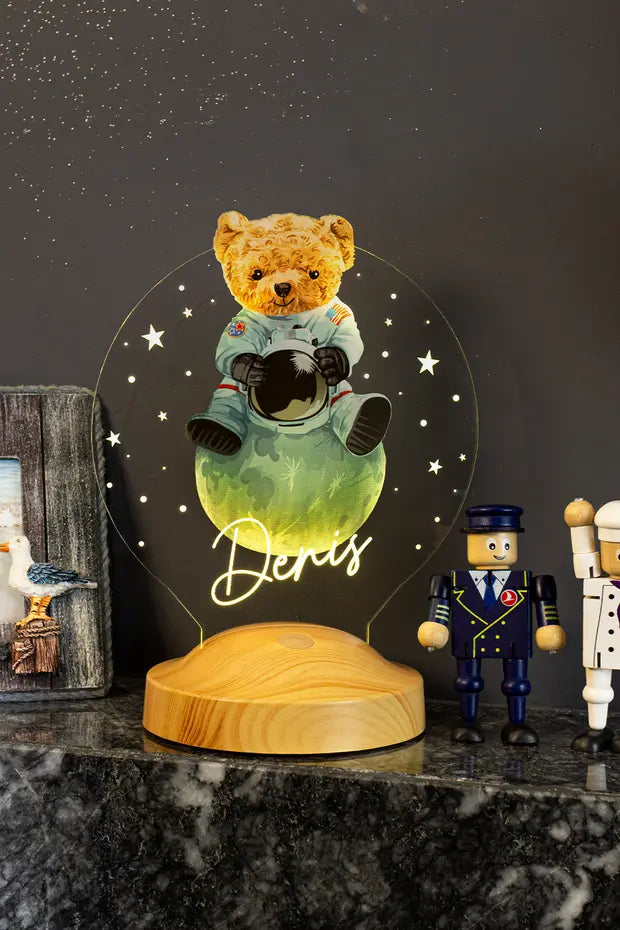 Lampe veilleuse bébé personnalisée ourson astronaute — cadeau naissance | CréaBySana
