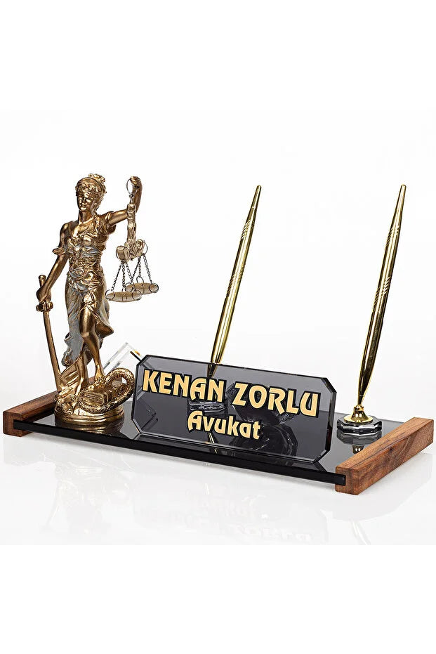 Plaque Nominative Avocat Personnalisée – Élégance & Prestige au Bureau CréaBySana