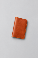 Porte-Cartes Double Poche Cuir – cognac fermé