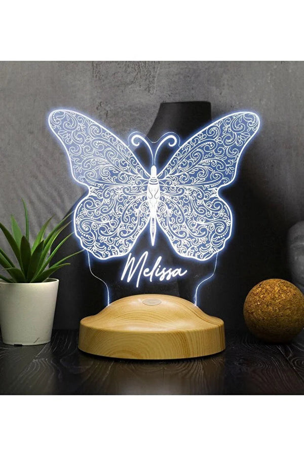 Veilleuse personnalisée prénom papillon — lumière LED 7 couleurs & socle bois CréaBySana